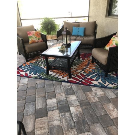 Customer image 104