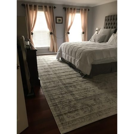 Customer image 260