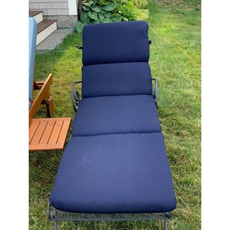Customer image 108
