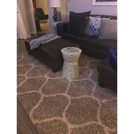 Customer image 174