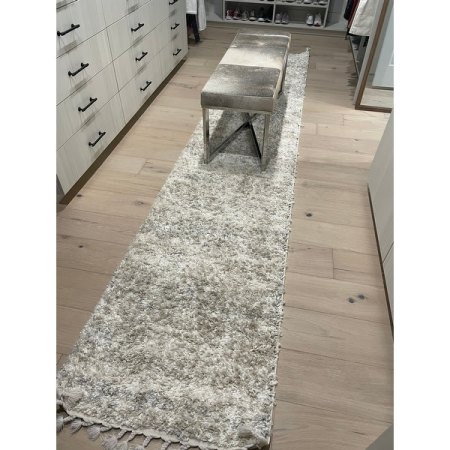 Customer image 108
