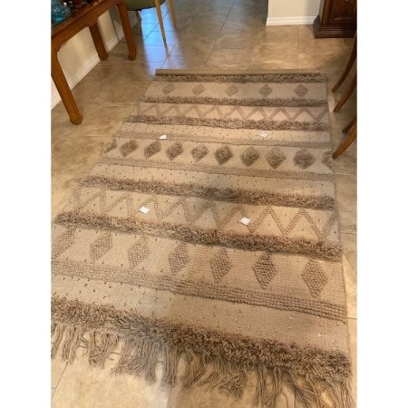 Customer image 246