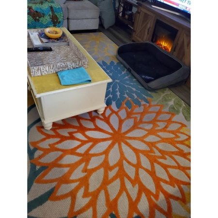 Customer image 32