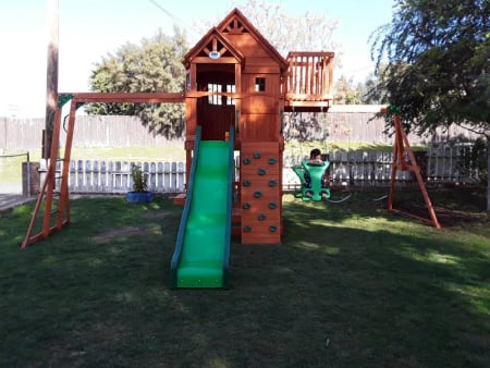 Customer image 136
