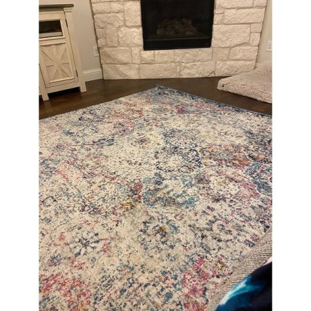 Customer image 570