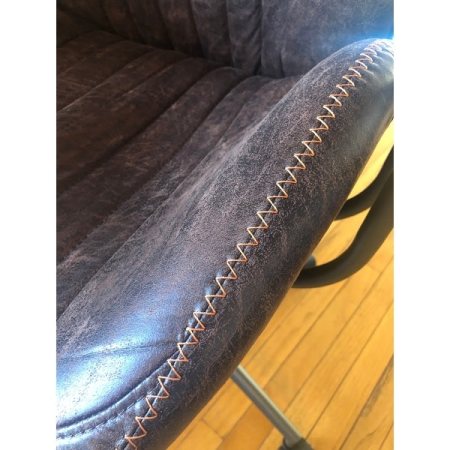 Customer image 137