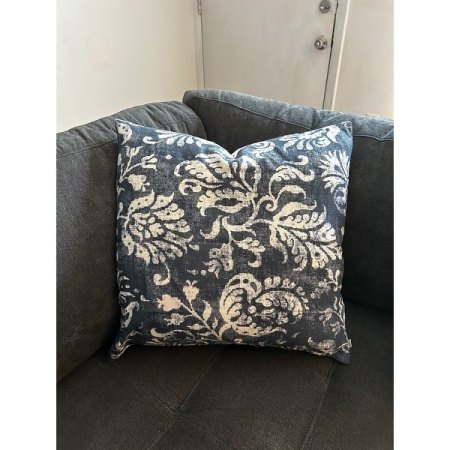 Customer image 74