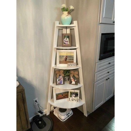 Customer image 52