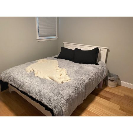 Customer image 328