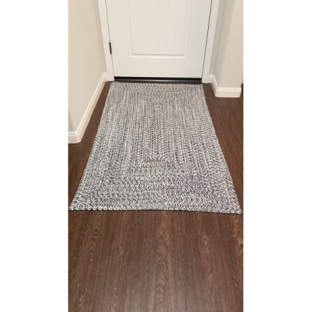 Customer image 713