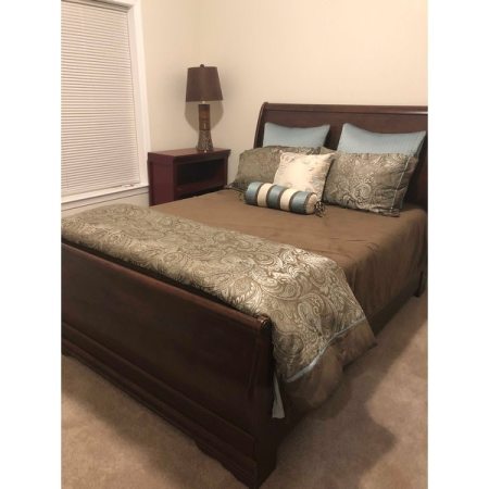 Customer image 115
