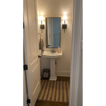Customer image 28