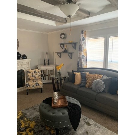 Customer image 77