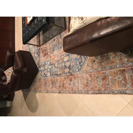 Customer image 518