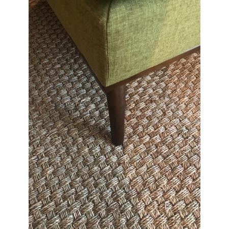 Customer image 618
