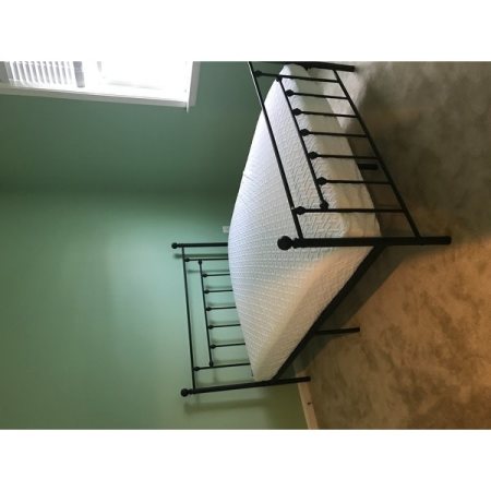 Customer image 402