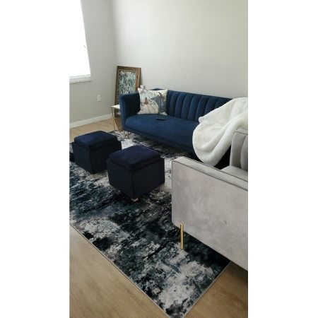 Customer image 377