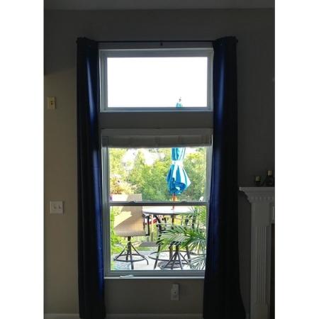 Customer image 100