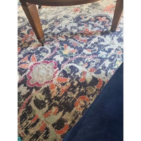 Customer image 180