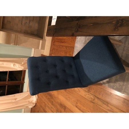 Customer image 284