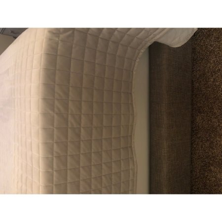 Customer image 72