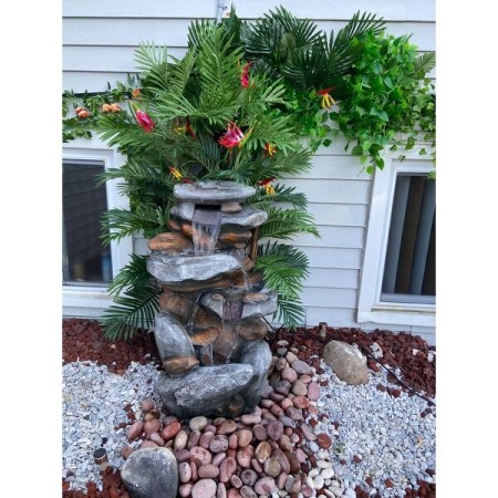 Customer image 24