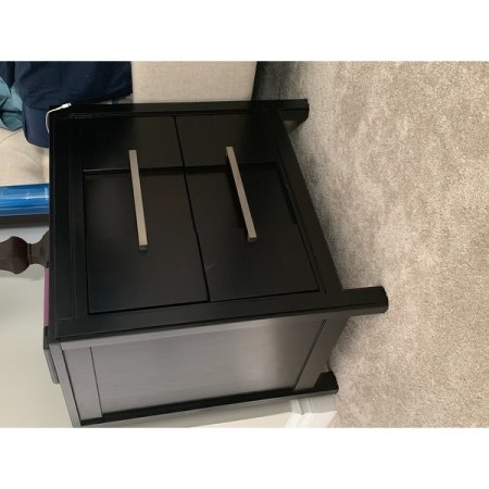 Customer image 70