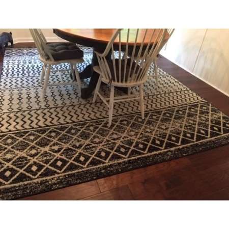 Customer image 320