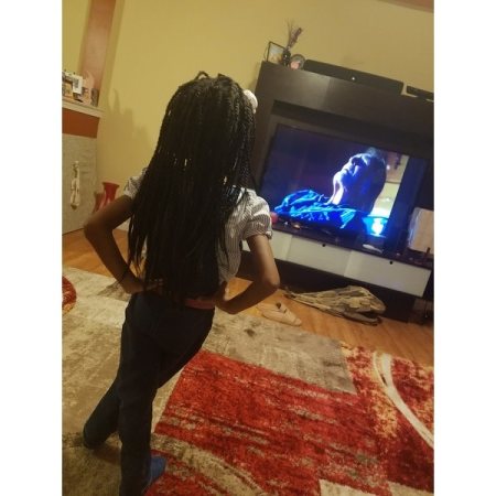 Customer image 152