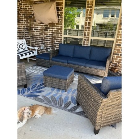 Customer image 179