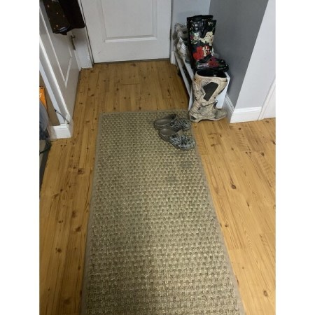 Customer image 312