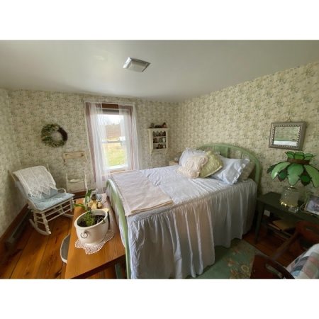 Customer image 40