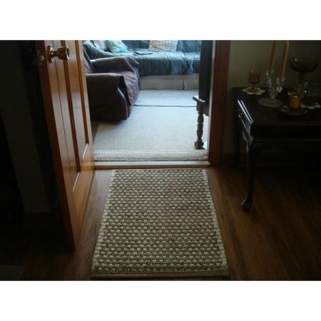 Customer image 880