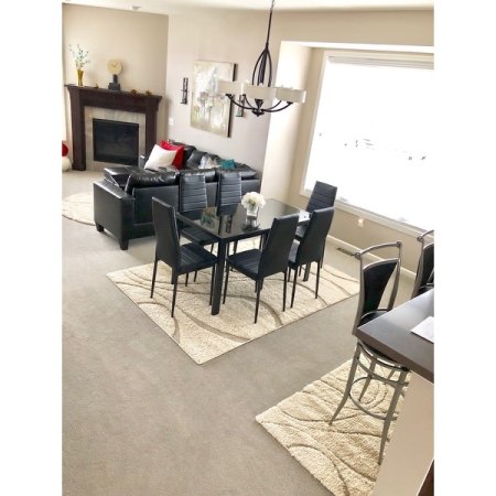 Customer image 512