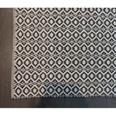 Customer image 40