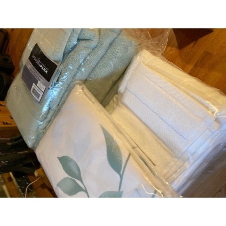 Customer image 35