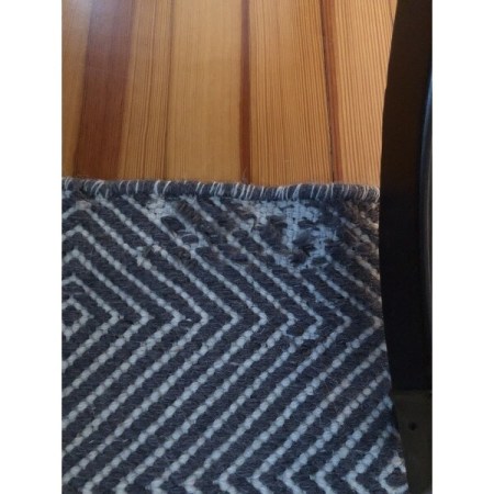Customer image 128