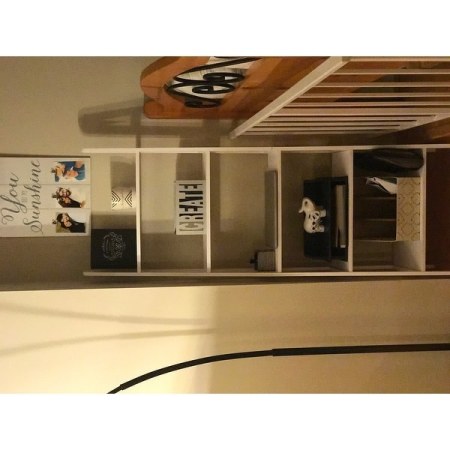 Customer image 104