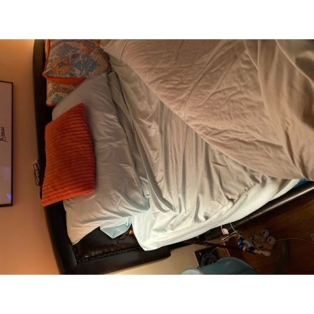 Customer image 383