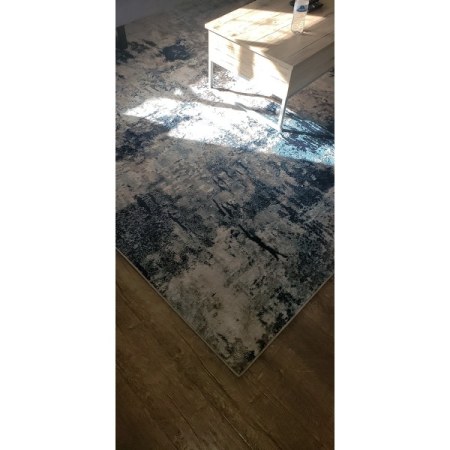 Customer image 262