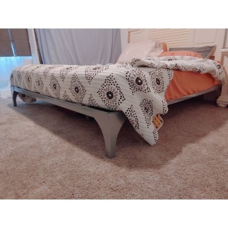 Customer image 125