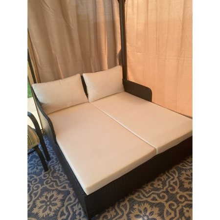 Customer image 137