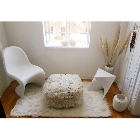 Customer image 513