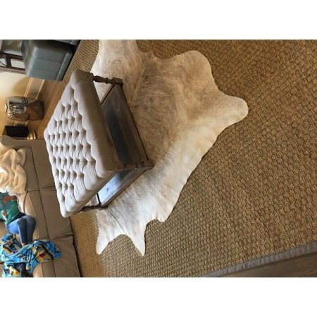 Customer image 940