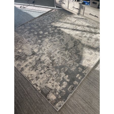 Customer image 80