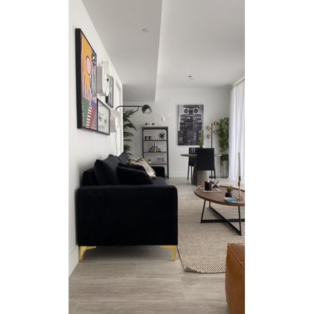 Customer image 89