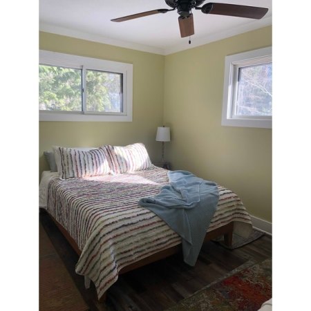 Customer image 32