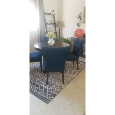 Customer image 376
