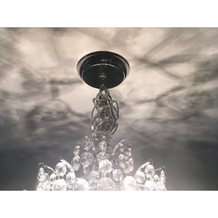 Customer image 125