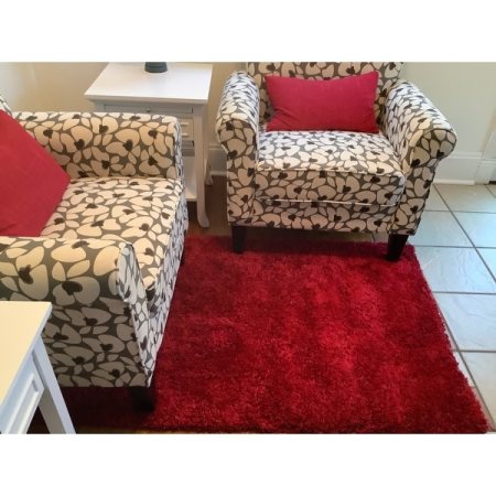 Customer image 572